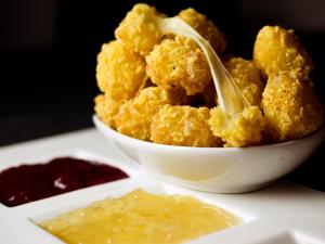 Crunchy Gouda Cheese